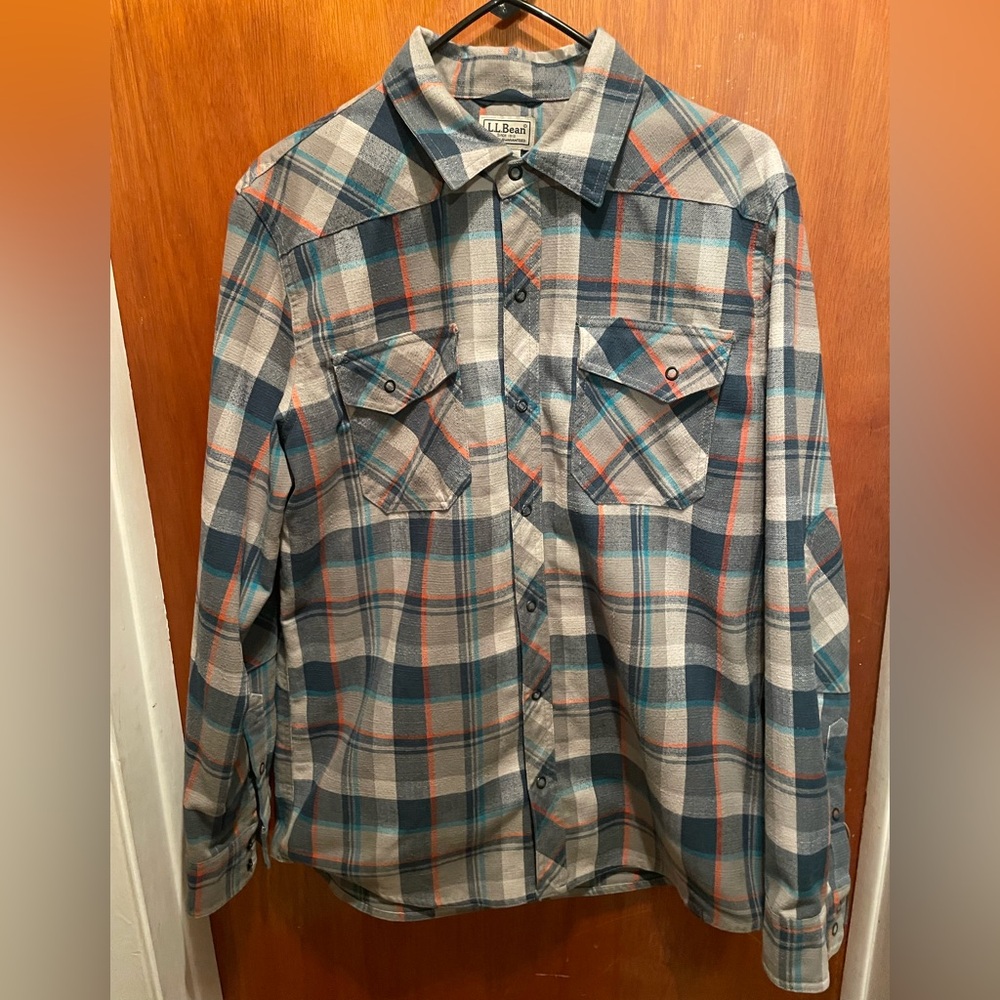 Men’s snap front performance flannel